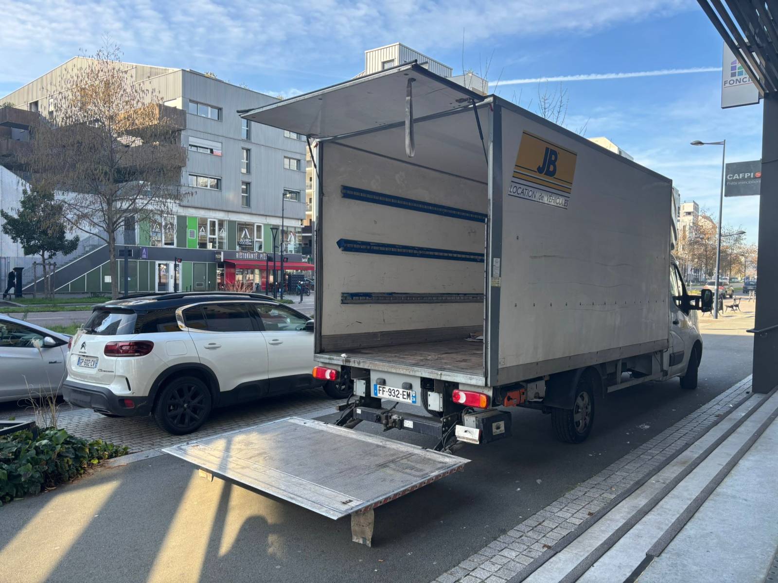 Collecte de déchets électroménagers pour les professionnels en Gironde 