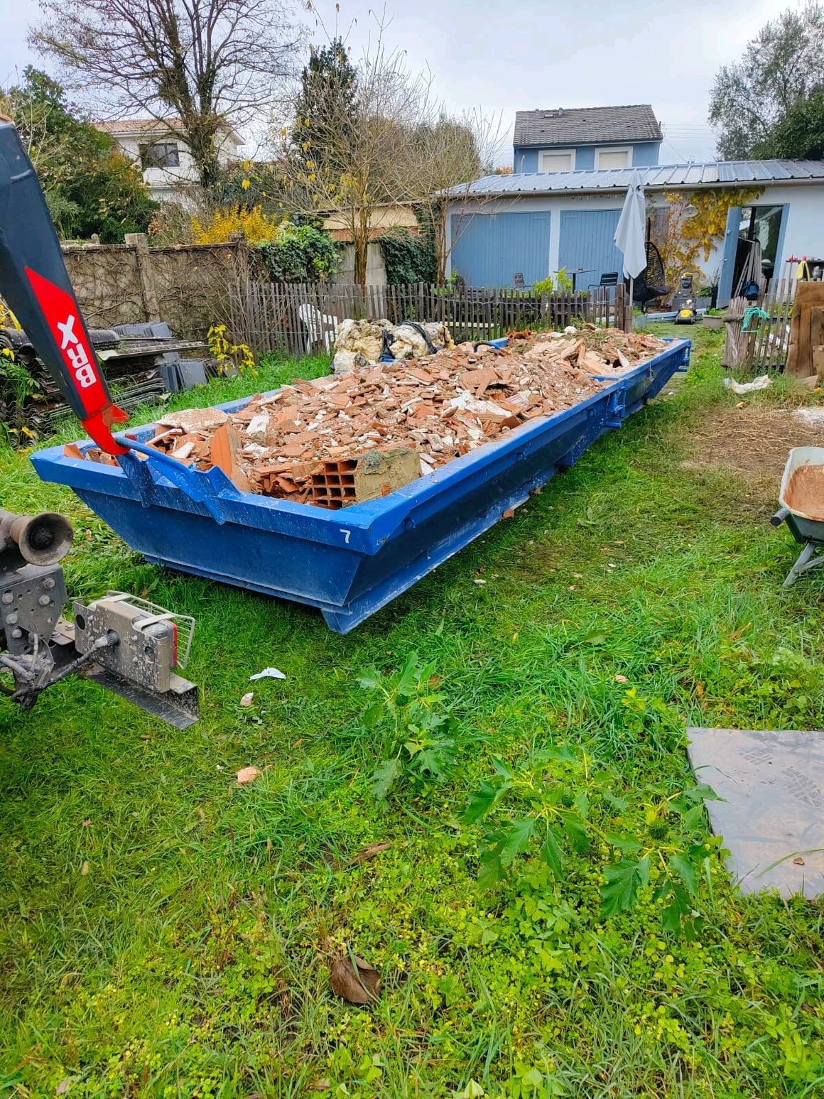 Chargement express avec enlèvement et évacuation d'encombrants Saint-André-de-Cubzac