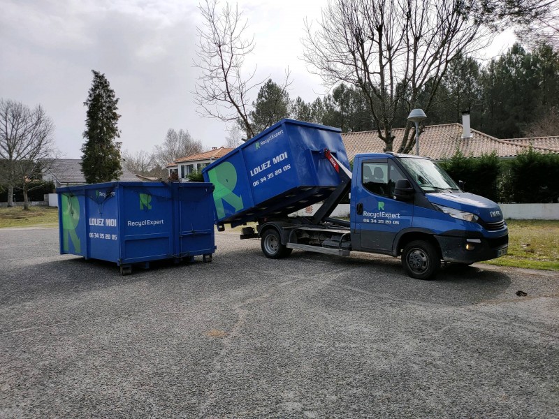 Quels types de déchets puis-je mettre dans ma benne ?