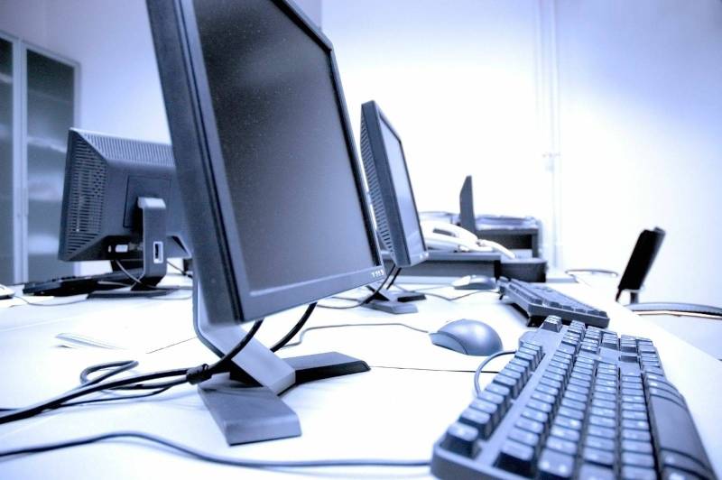 Recyclage matériel informatique: collecte et recyclage par Recyclexpert proche de Bordeaux en Gironde