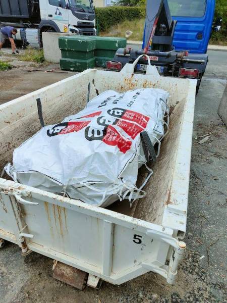 amiante collectée par RecyclExpert chez un particulier près de Bordeaux