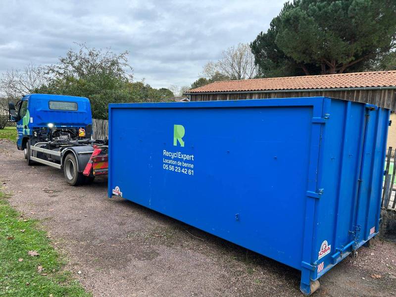 Location de benne de 14m3 à Pessac en Gironde avec Recyclexpert
