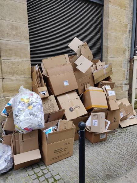 Carton collecté par RecyclExpert en centre de ville de Bordeaux en Gironde