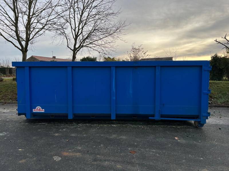 Benne de 20m3 pour des déchets en verre disponible à la location à Saint-Emilion en Gironde