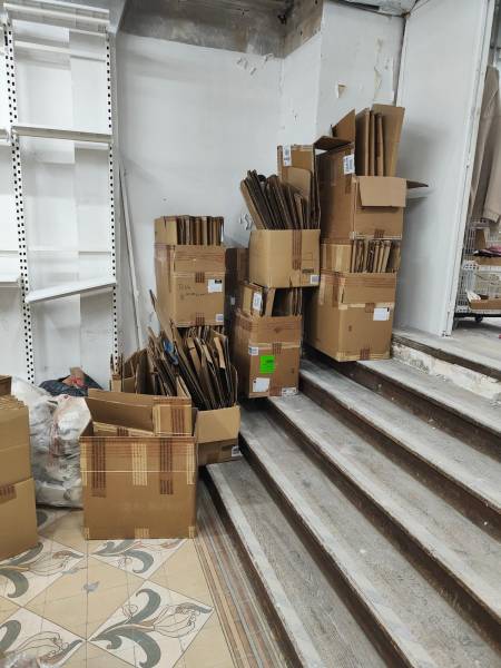 Débarras de cartons pour les entreprise à Bordeaux en Gironde