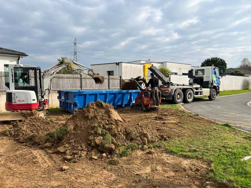 Location de benne pour évacuation de 8m3 disponible en Gironde 