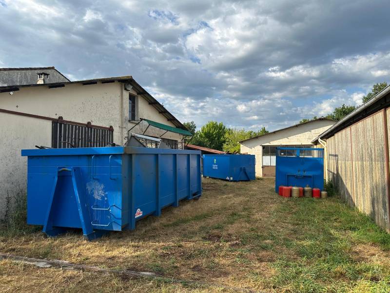 Location de benne de 9, 14 et 20m3 pour un débarras à Lormont en Gironde