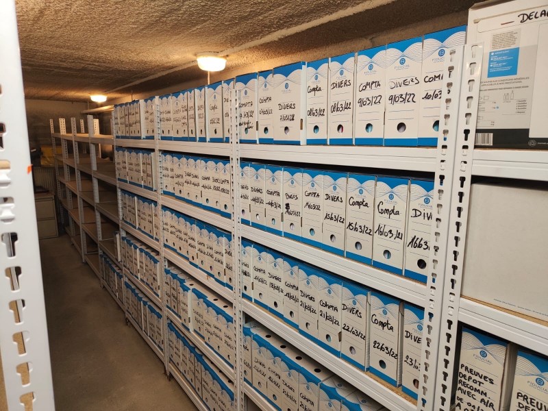 Débarras et Destruction d’archives sur Bordeaux en gironde